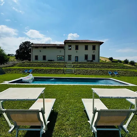Tenuta Il Galletto 3* Casale Monferrato