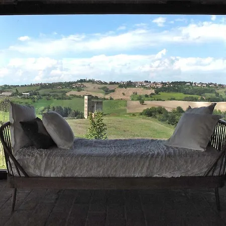 Tenuta Il Galletto 4* Casale Monferrato