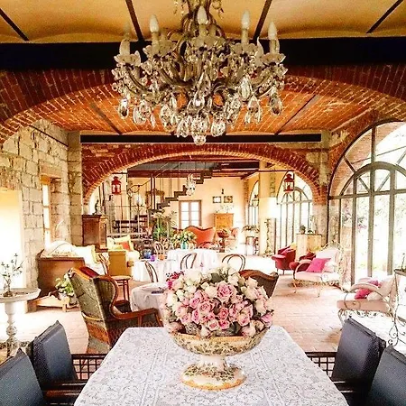Tenuta Il Galletto B&B 카살레몬페라토